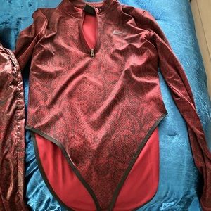 Nike body suit